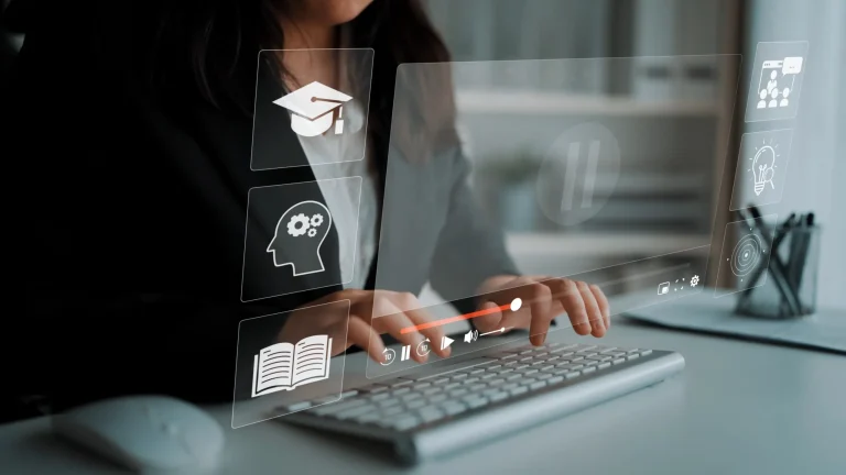 AI-Assisted Customer Support Training for Complex CX