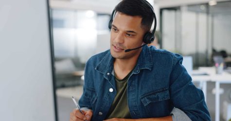 tech-sup-11.jpg tech support on call
